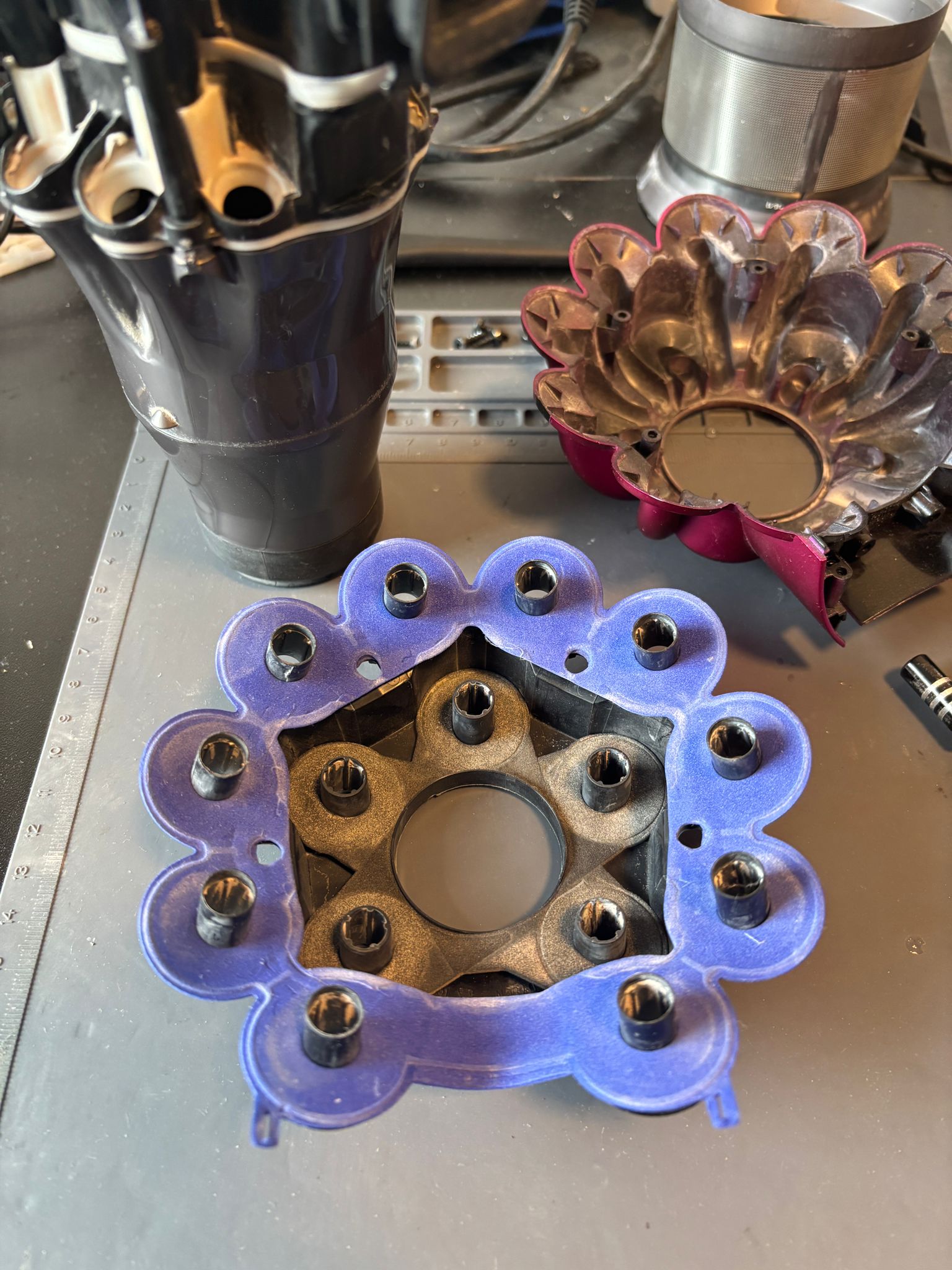 Dyson V7 / V8 reinigen lassen – Deep Cleaning
